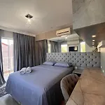 A Favorita Casa 15K Jacuzzi & Piscina Bc